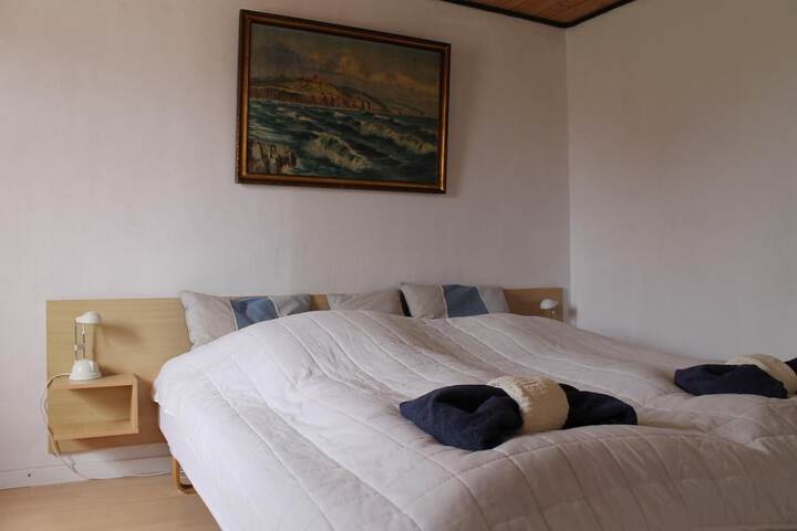 Room 15 of 62