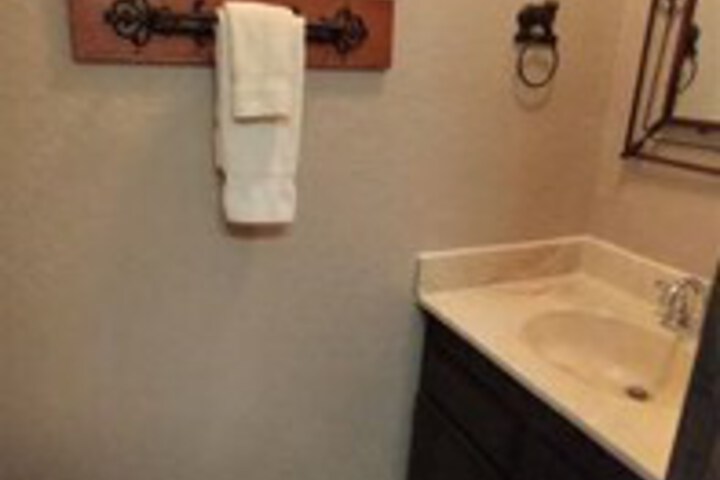 Room 3 of 16