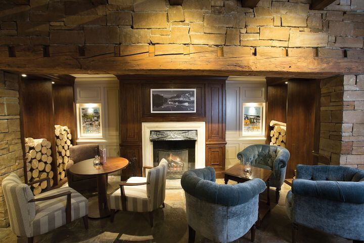 Lounge 61 of 80