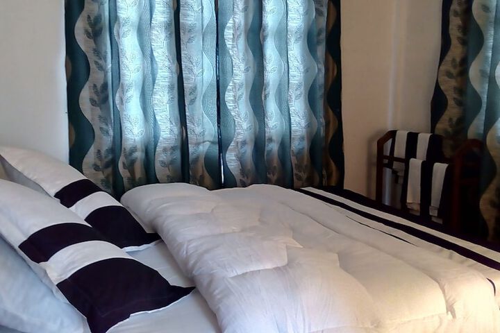 Room 28 of 30