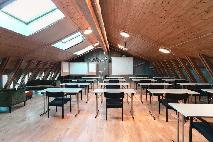 Business Center 116 of 138