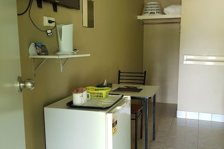 Room 33 of 54