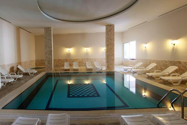 Pool 46 of 109