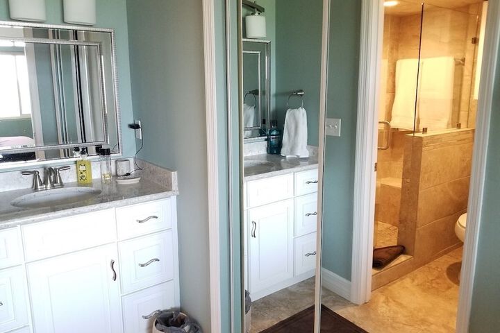 Room 15 of 32