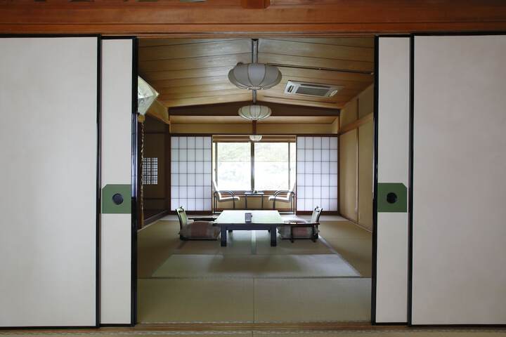 Room 29 of 99