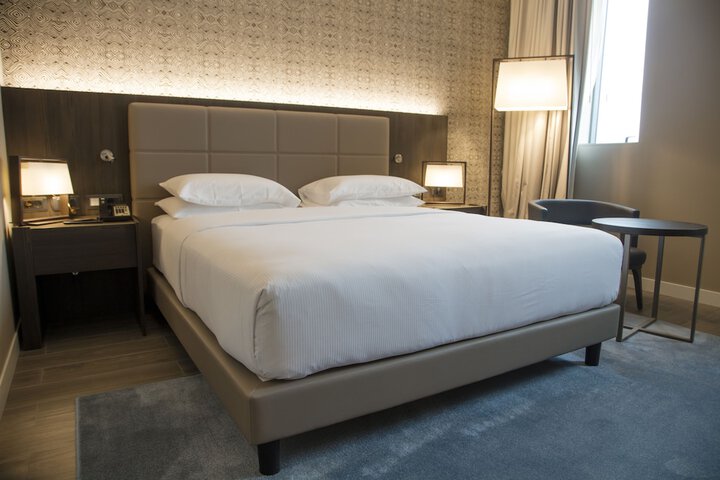 Room 11 of 46