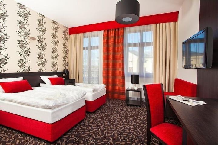 Room 10 of 54