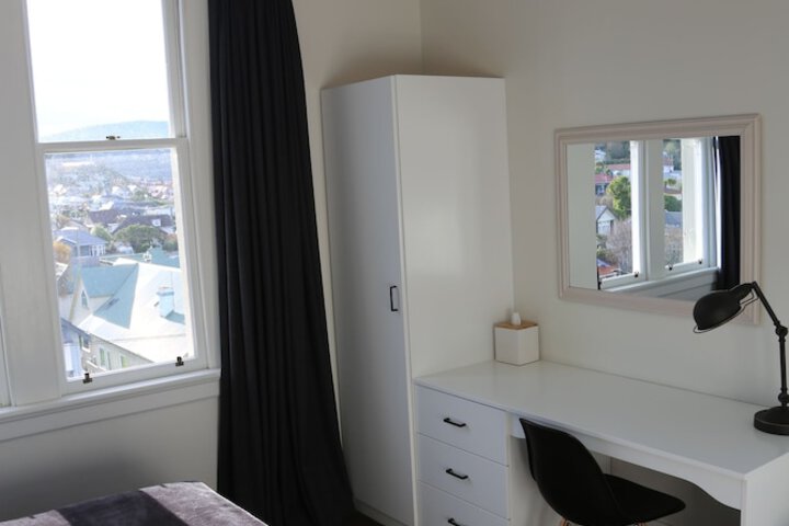 Room 10 of 63