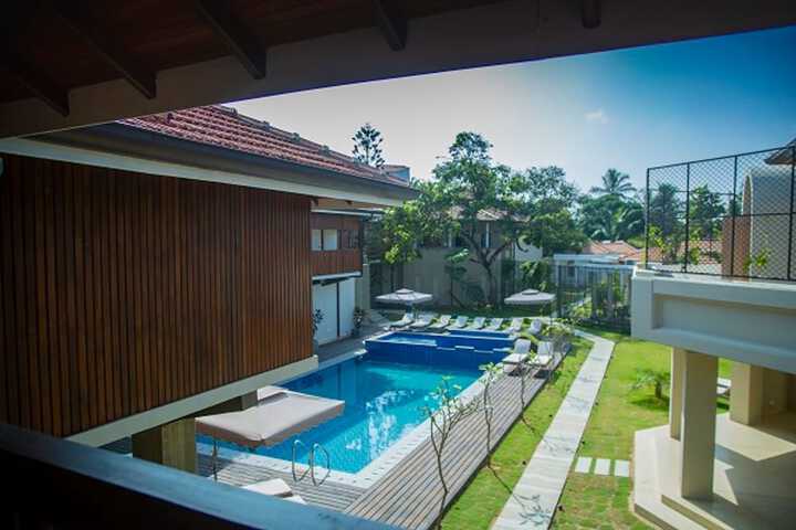 Pool 18 of 26