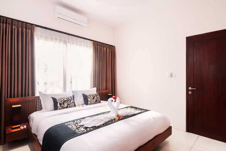 Room 6 of 23