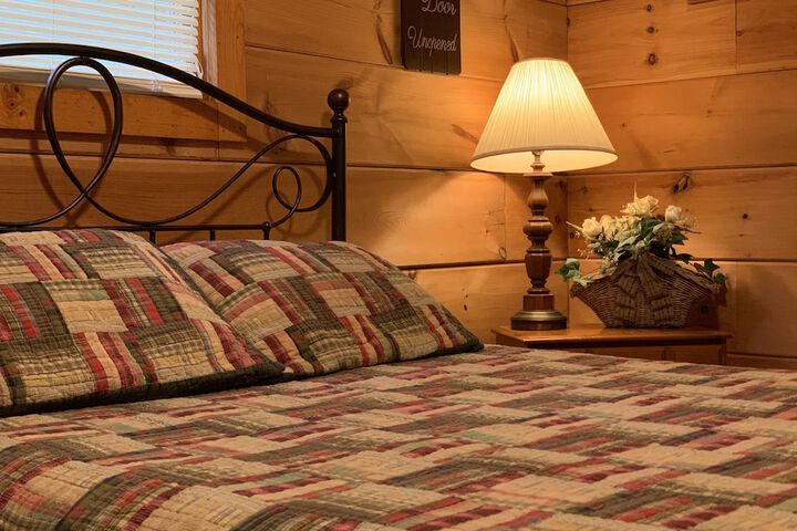 Room 5 of 261