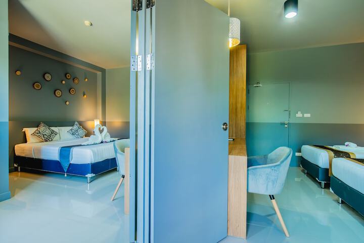 Room 14 of 63