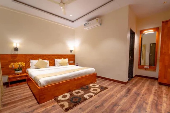 Room 5 of 26