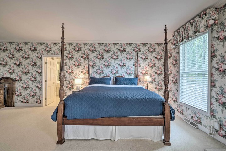 Room 9 of 44