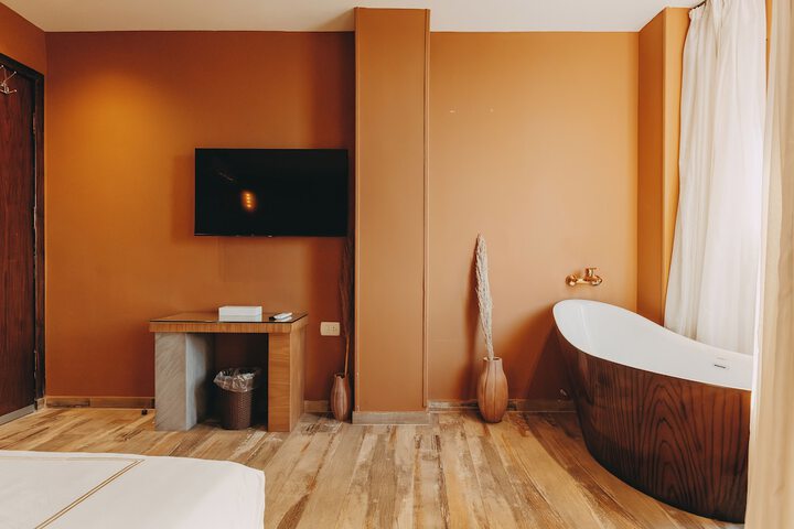 Room 73 of 130