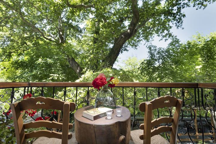 Terrace/Patio 43 of 131