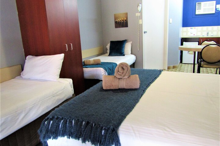 Room 12 of 63