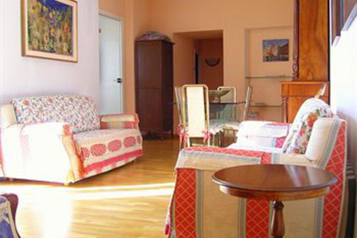 Room 144 of 200