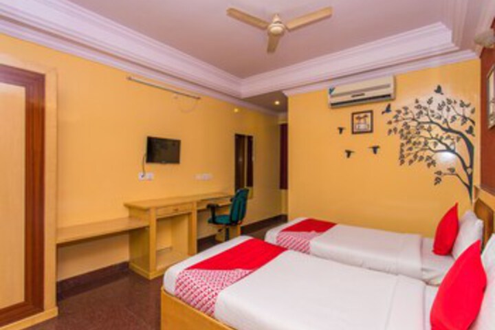 Room 17 of 32