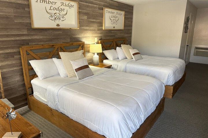 Comfort Room 2 Queen Beds (9 of 9)
