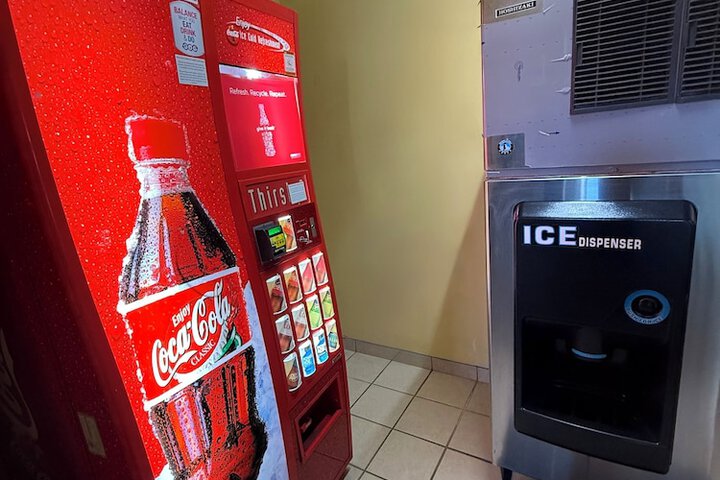 Vending machine