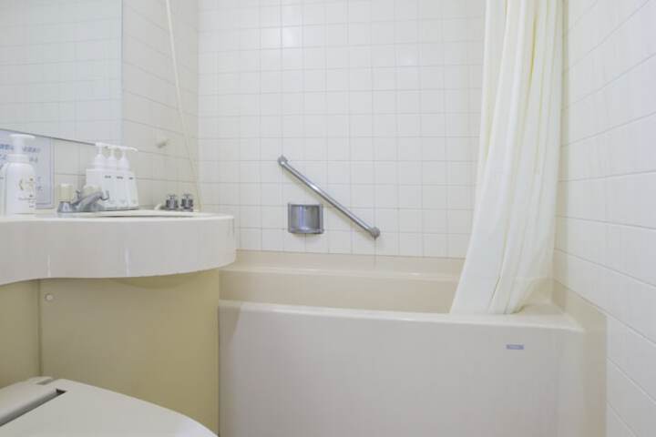 Bath Interior