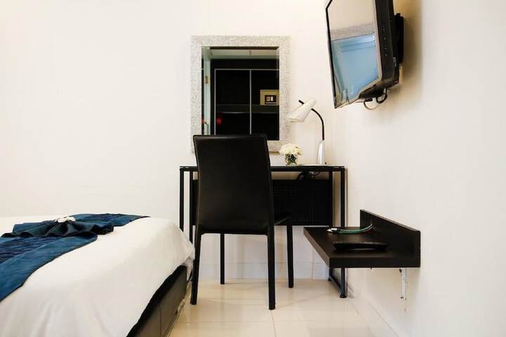 Room 7 of 64