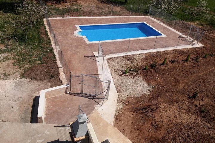 Pool Hotel