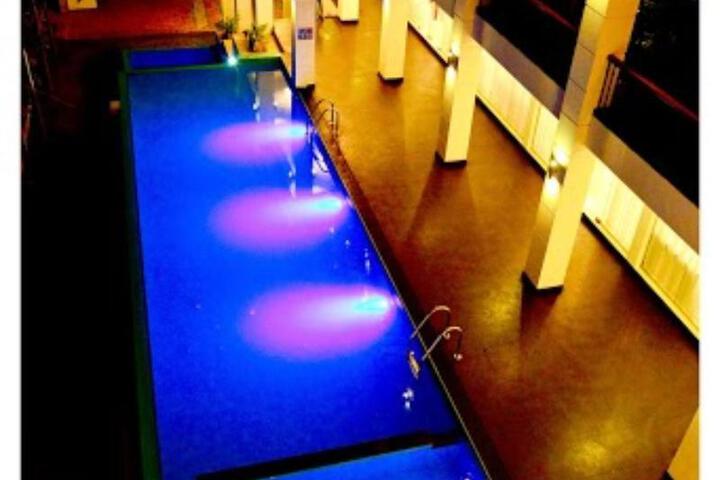 Pool 6 of 6