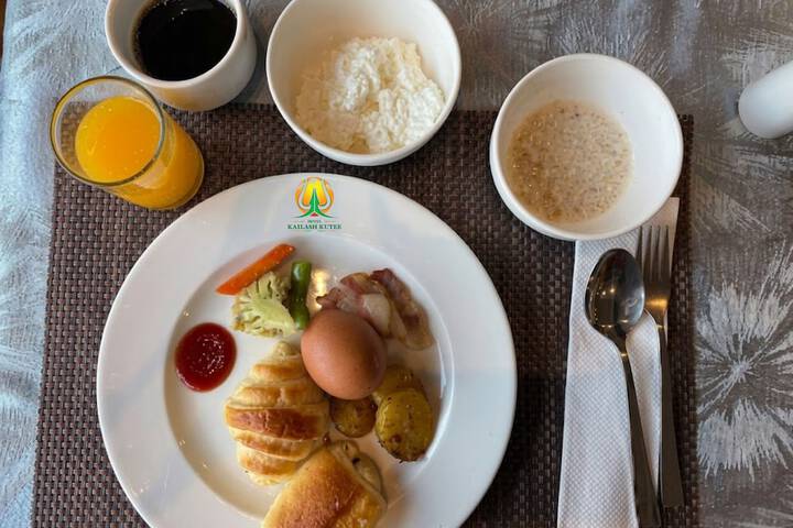 Breakfast/Coffee Service 91 of 105