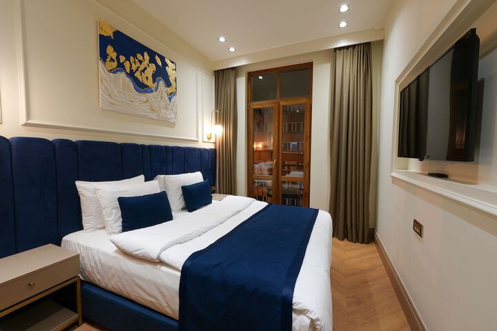 Room 21 of 75