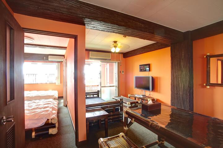 Room 17 of 63