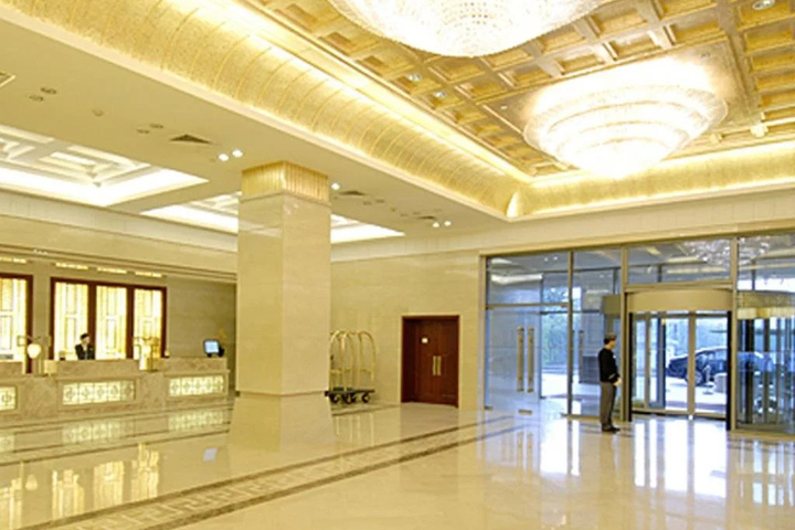 Lakeside International Hotel