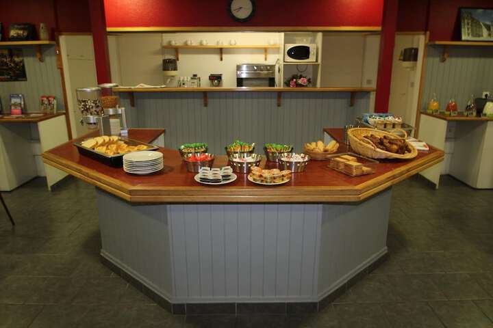 Dining 50 of 60