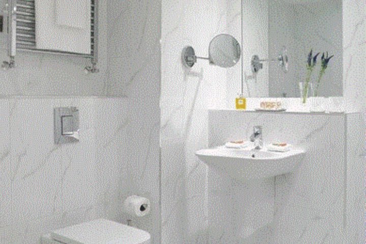 Clean Restrooms