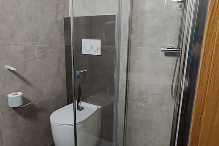 Room 43 of 51