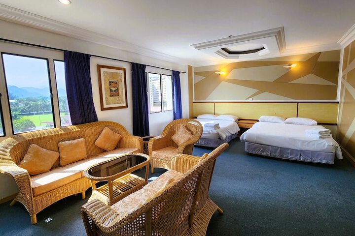 Room 7 of 82