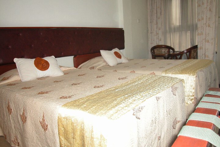 Room 8 of 64