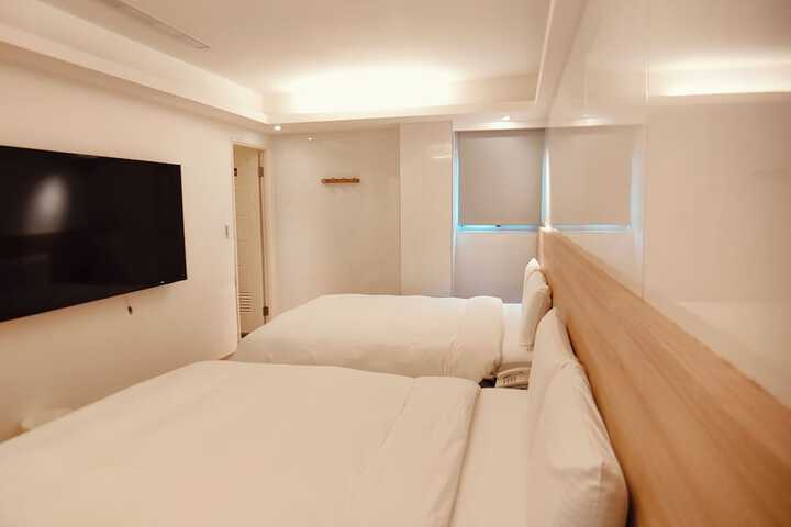 Room 31 of 51