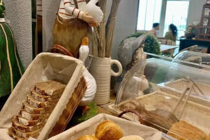 Breakfast/Coffee Service 41 of 43