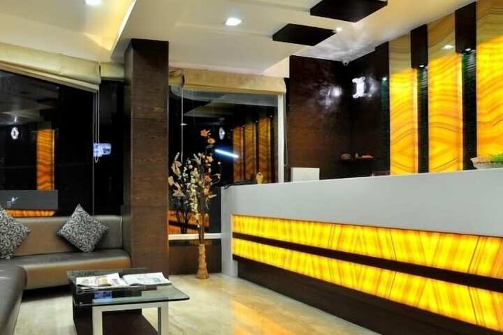 Guest Lobby