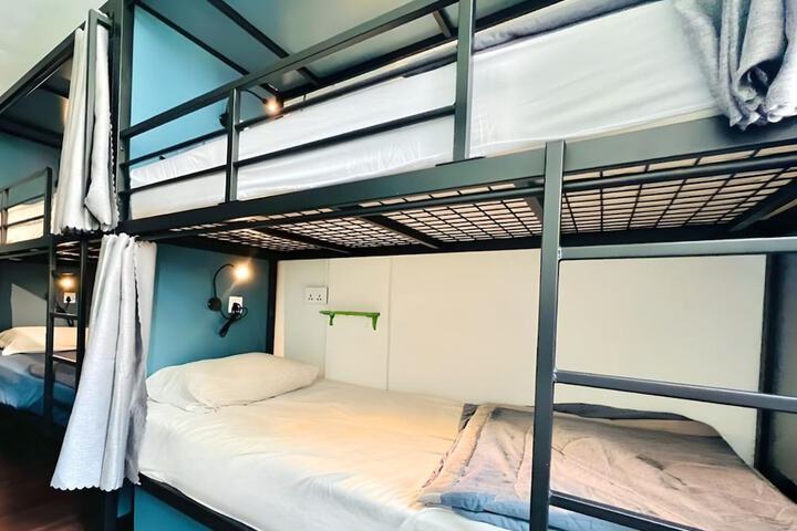 Room 7 of 22