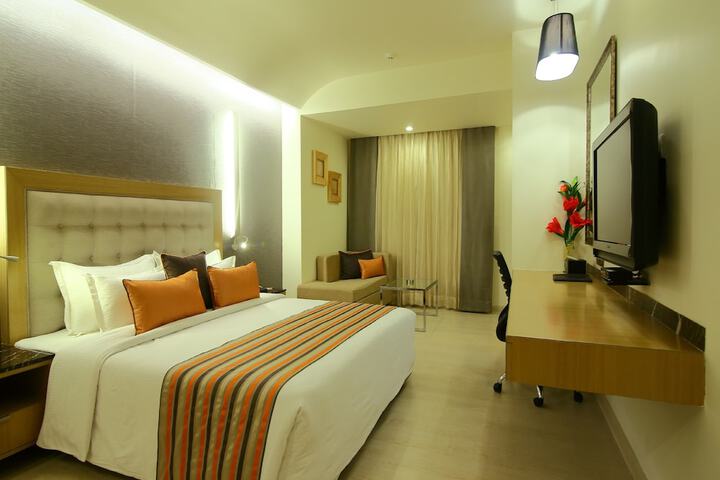Room 10 of 95