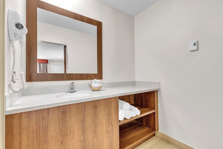 Room 46 of 57