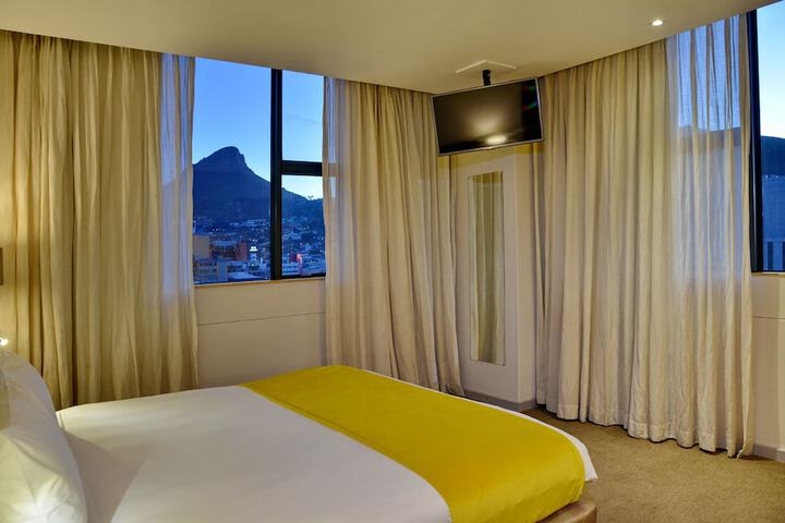 Room 20 of 76