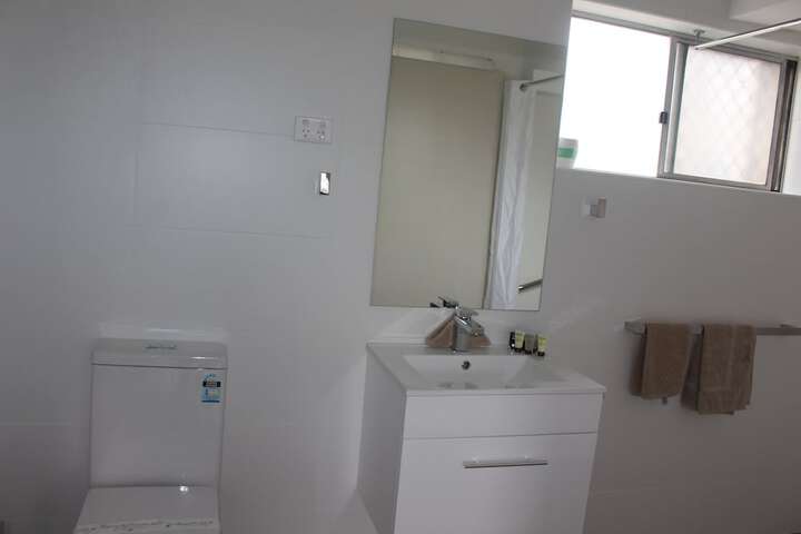 Room 34 of 46