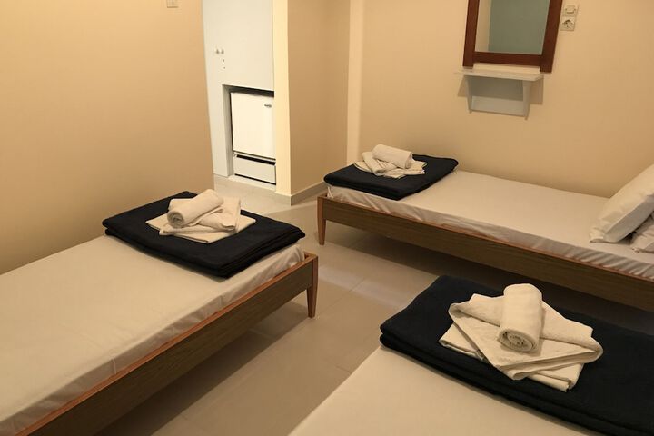 Room 7 of 24