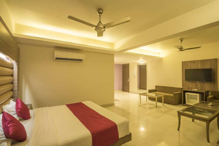 Room 21 of 42