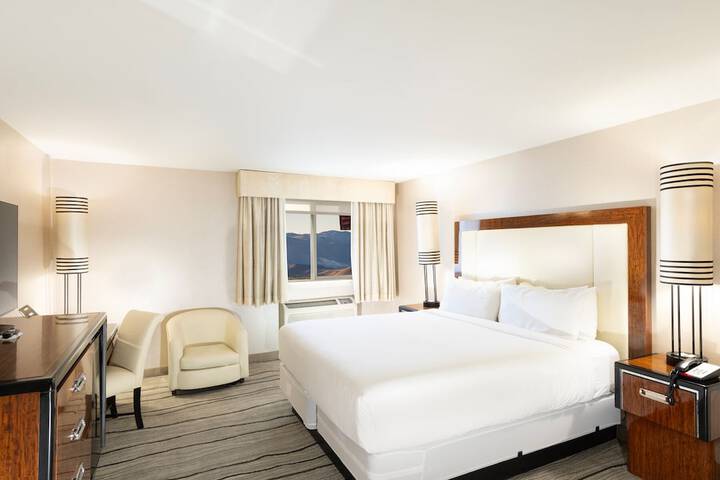 Standard | King Bed (2 of 2)