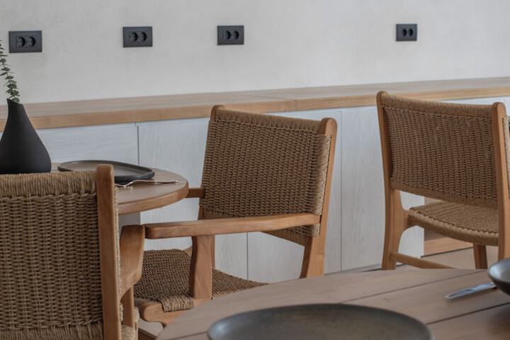 Breakfast/Coffee Service 90 of 121